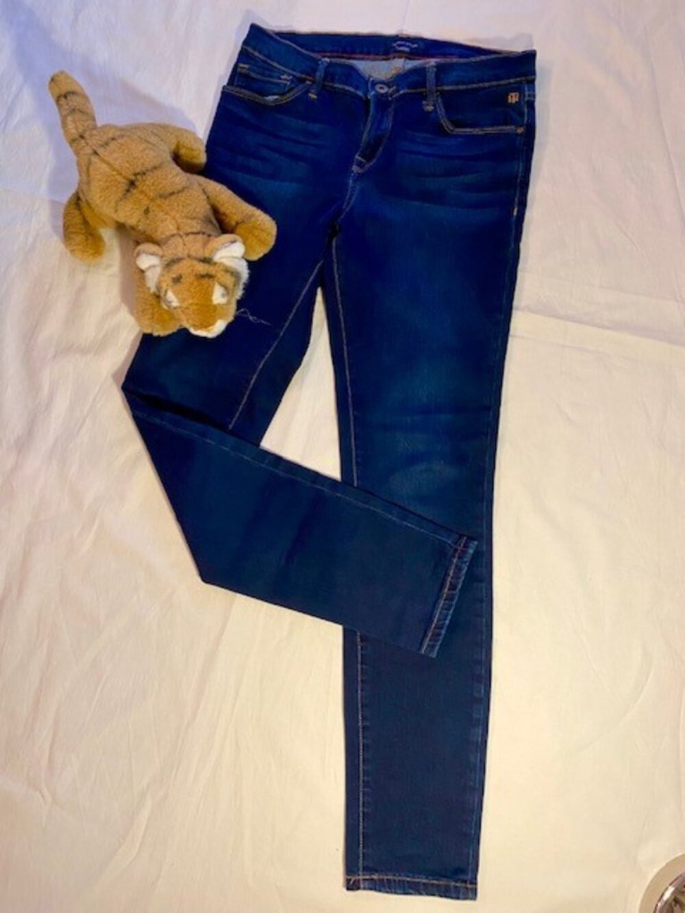 Tommy Hilfiger Medium Wash Skinny Fit Jean - Sz 6 - Picture 13 of 13